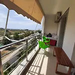 Sunrise Qerret Apartment
