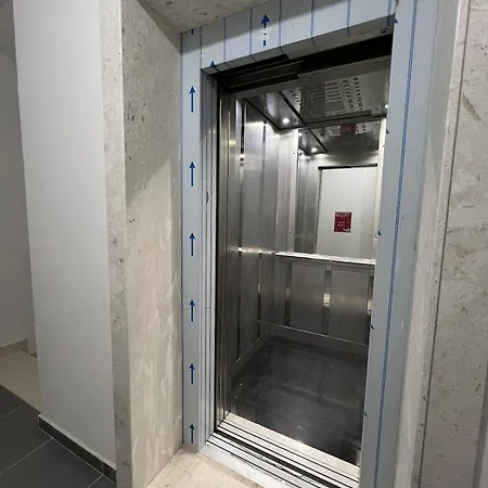 Apartamento Sunrise Qerret